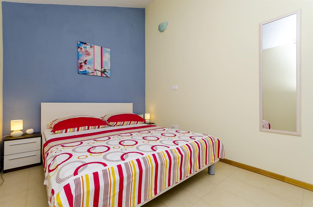 Apartments Smilje Rogoznica Kültér fotó